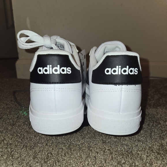 NWT Adidas Grand Court 2.0 Sneakers - Picture 7 of 9